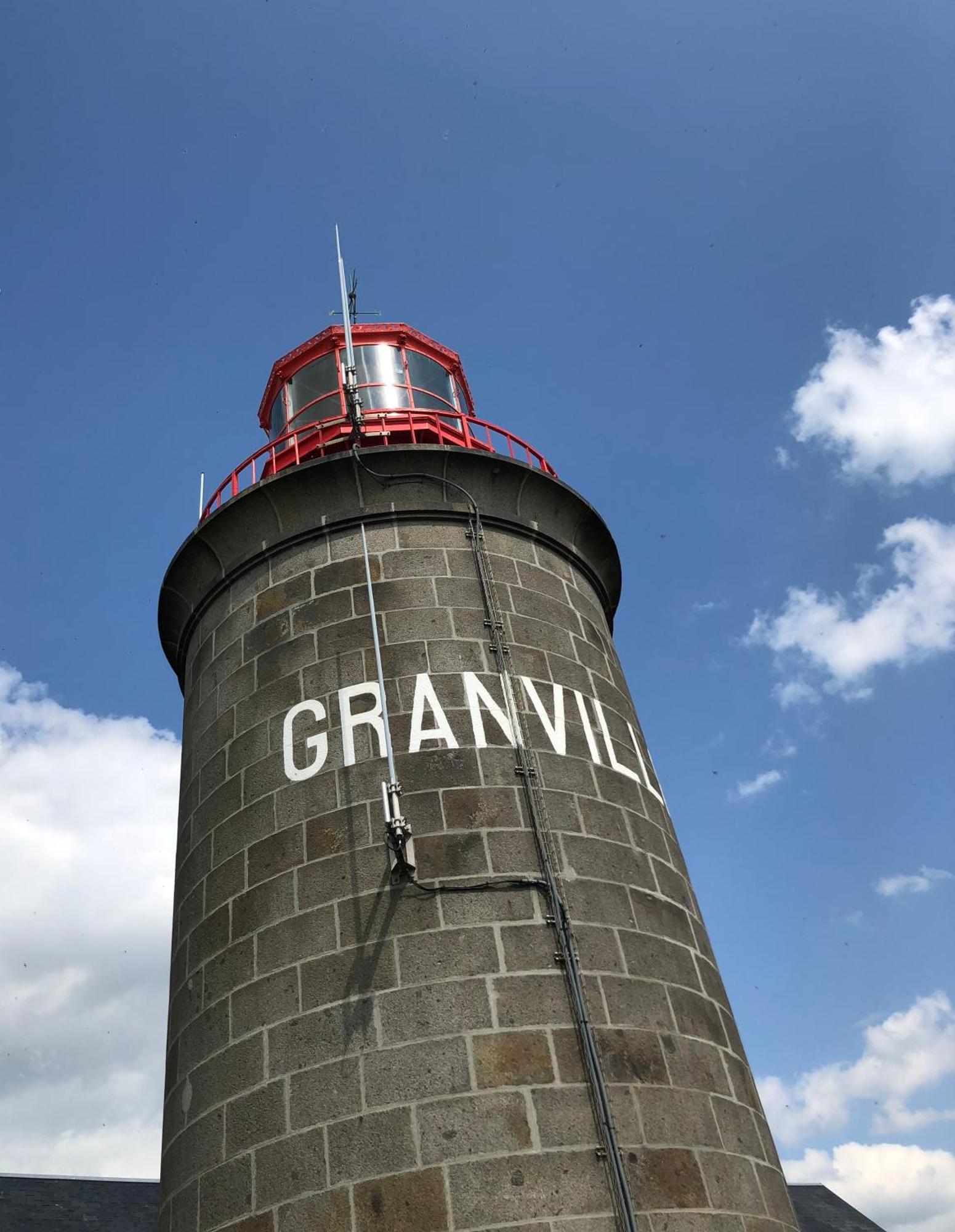 Haute Ville : Studio Ravissant Granville Bagian luar foto